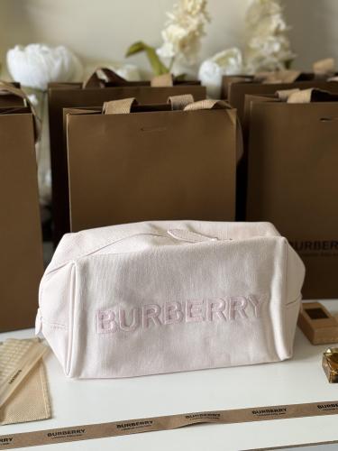 شنطة بربري الاصلية مع كيس