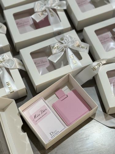 مرايا + عينة عطر مس ديور1 مل اصلي - 10 حبات