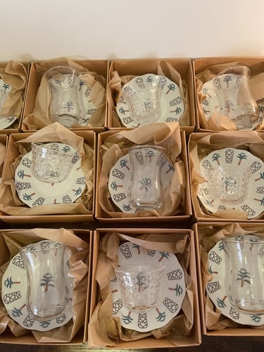 طقم صحن شاي نقش تراثي