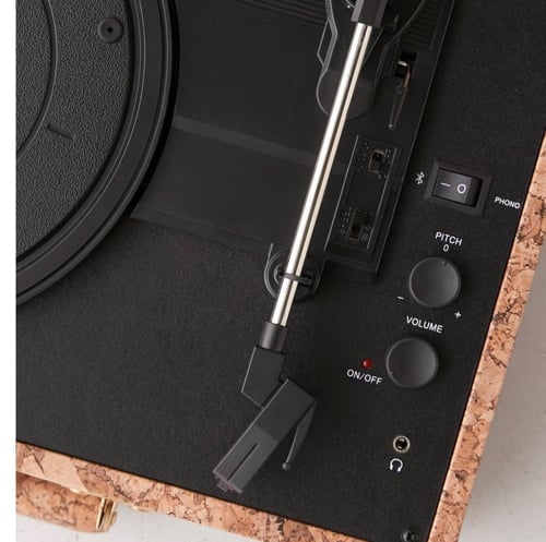 مشغل الاسطوانات "جراموفون" ماركة (Crowley)