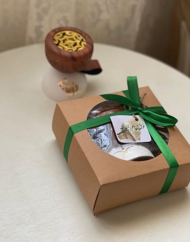 مبخره خشبيه بجلد مع اختيار الشعار(المقاس الكبير )