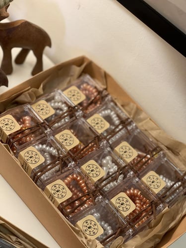 علبة من الاكريلك توزيعات السبح