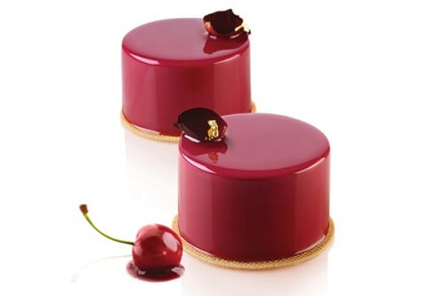 قالب تشيز كيك وسط