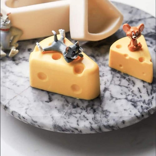 تشيز توم وجيري