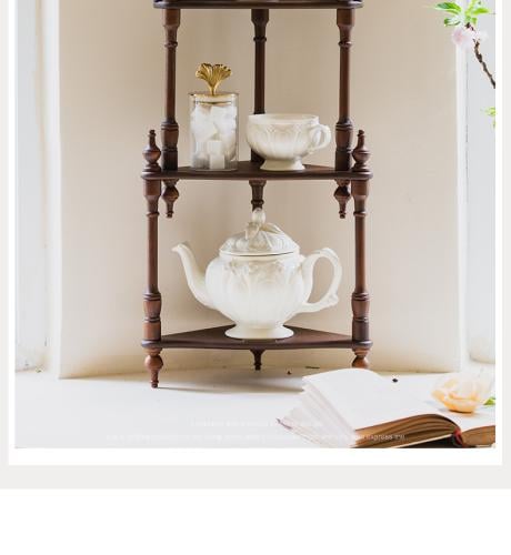 رف خشبي للزوايا