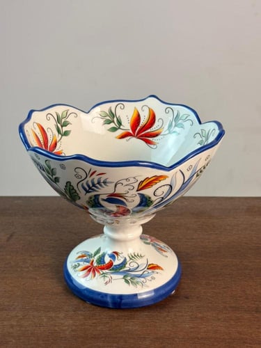 طبق تقديم زجاجي