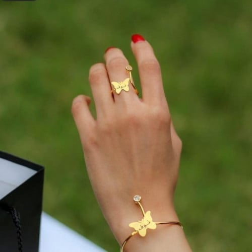 سوارة وخاتم