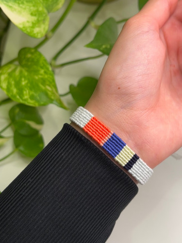 اساور صداقة