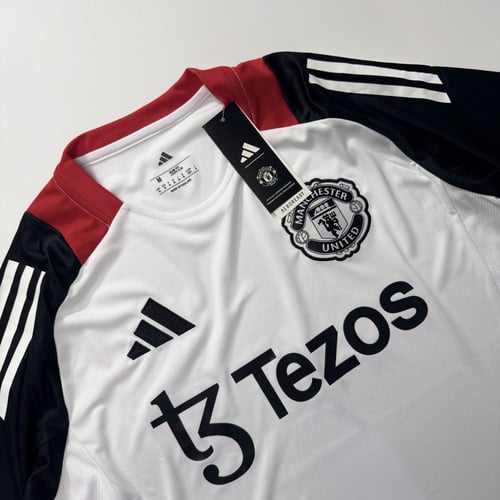 تيشيرت - مانشستر يونايتد 25-26