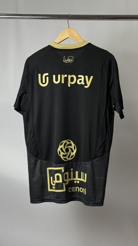 تيشيرت الأهلي