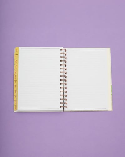 أجندة التخطيط وتوثيق الذكريات 1447 - كبيرة