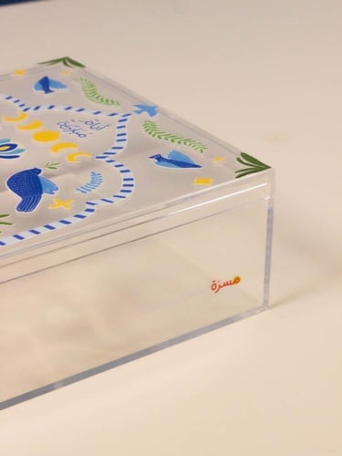 علبة أكريليك فاخرة – ثيم الحمامة