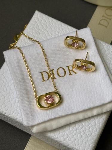 سلسال وحلق ديور