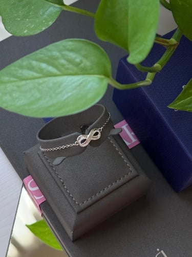 اسورة سوارفسكي