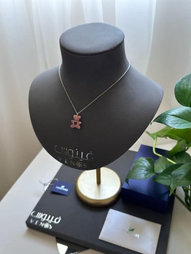 سلسال سوارفسكي الدب