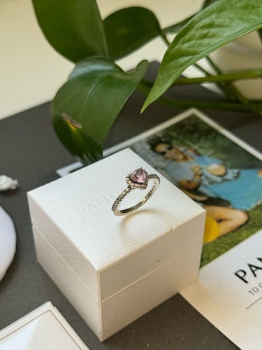 خاتم باندورا