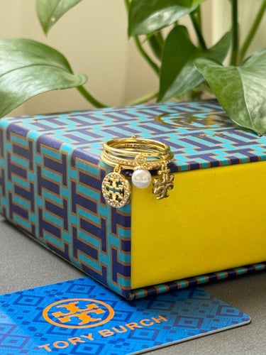 خاتم توري بورش