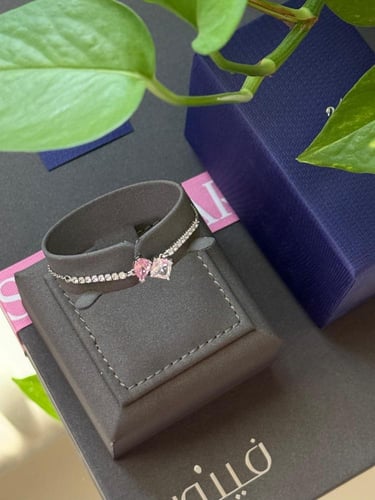 اسورة سوارفسكي