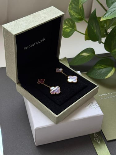 حلق فان كليف وردي