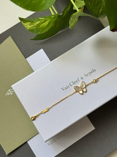 اسورة فان كليف