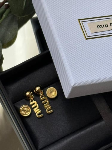 حلق ميو ميو