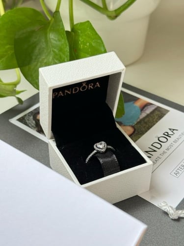 خاتم باندورا