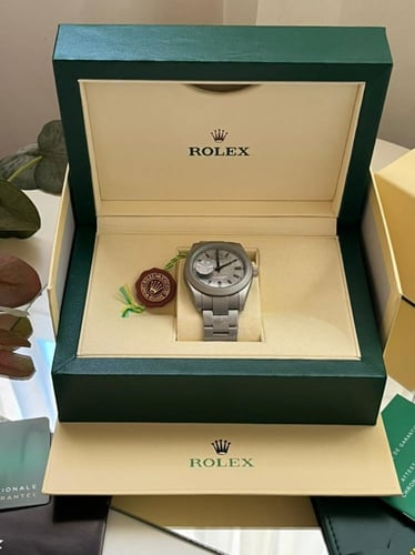 ساعة رولكس ميلغوس