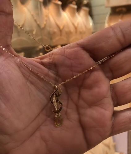 عقد سلسال ناعم بالاسم حروف