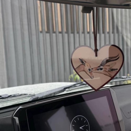 تعليقة اكريلك برسمة حسب الطلب