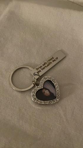 ميدالية مليانة حب