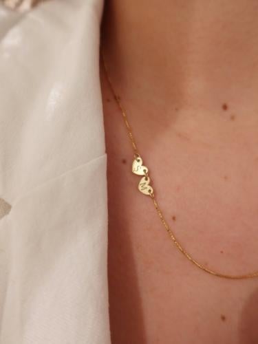 سلسال حرفين قطعة ناعمة وجذابة،