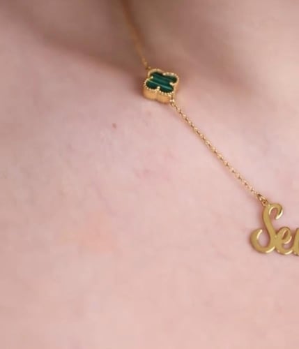 سلسال فان كليف مع الاسم