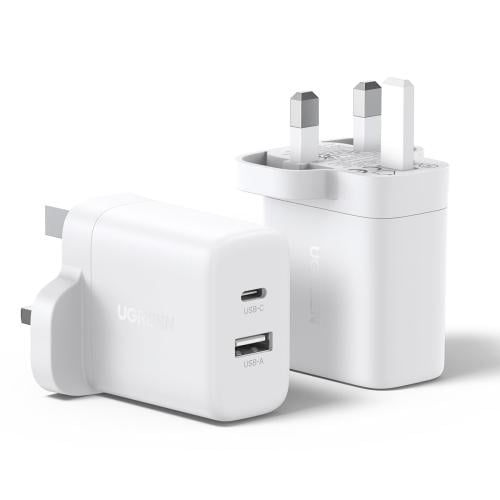 شاحن جداري يوجرين بمنفذ USB-C ومنفذ USB وبقوة 20 و...