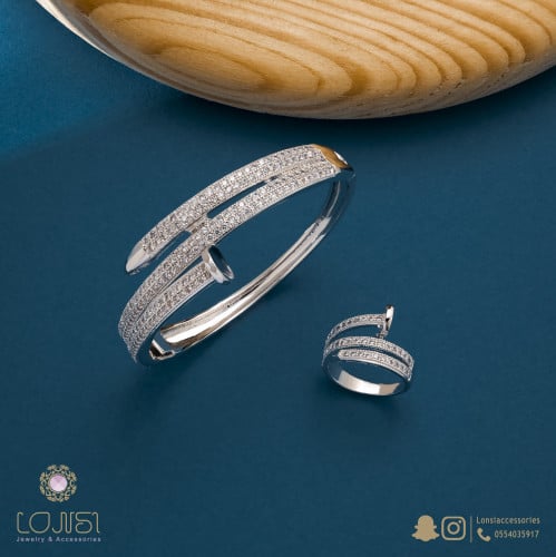 اسوارة وخاتم مطلي فضي