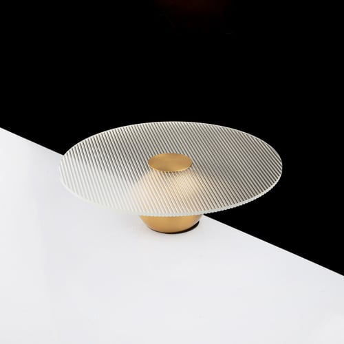 صحن تقديم اكريلك بقاعدة