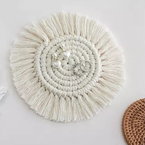 كوستر مكرمية