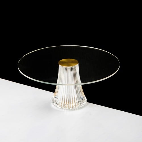 صحن تقديم اكريلك بقاعدة