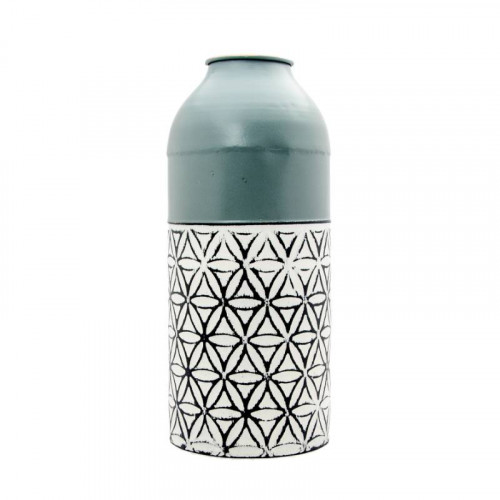 فازة حديد كبيرة