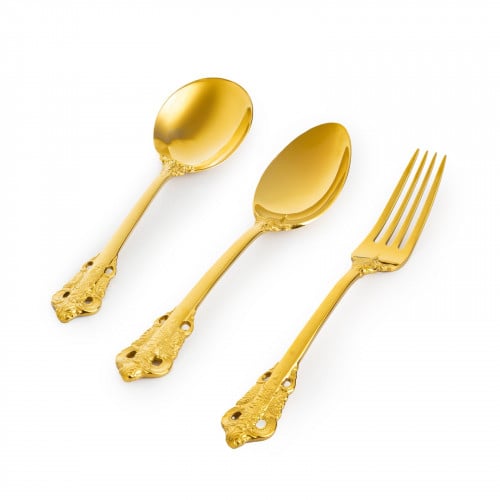 طقم أدوات تناول الطعام