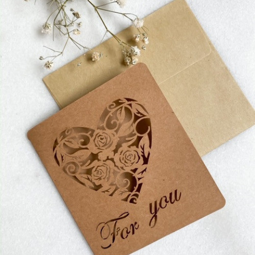 كرت ورقي مع ظرف