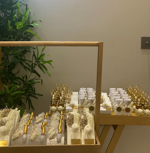 بكج افراح مكون من 96 حبة