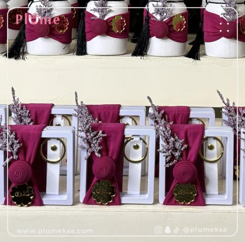 ١٢ ميداليه جلد تغليف ياباني مع اللوقو