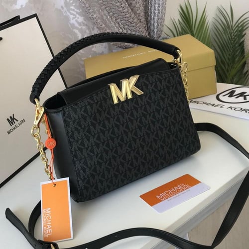 شنط مايكل كورس