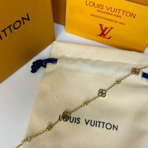 أسوارة نسائية ماركة لويس فيتون Louis vuitton