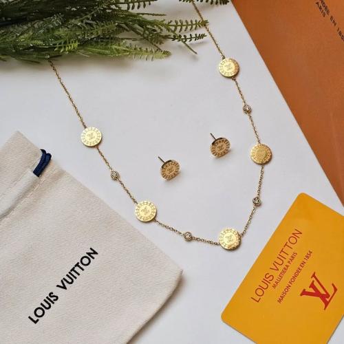 طقم لويس فيتون