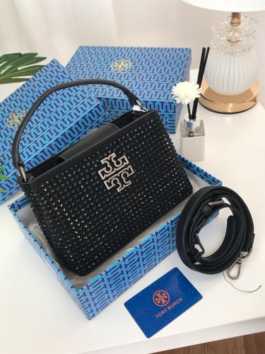 شنط ماركة توري بوش