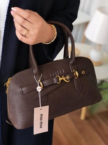 شنط ميو ميو