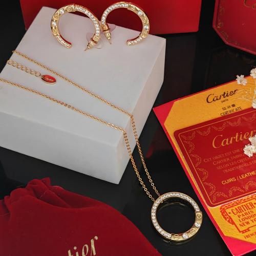 سلسال كارتير مع الحلق