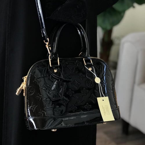 شنط لويس فيتون