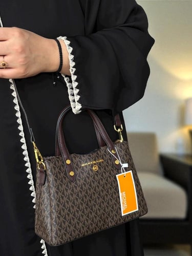 شنط مايكل كورس